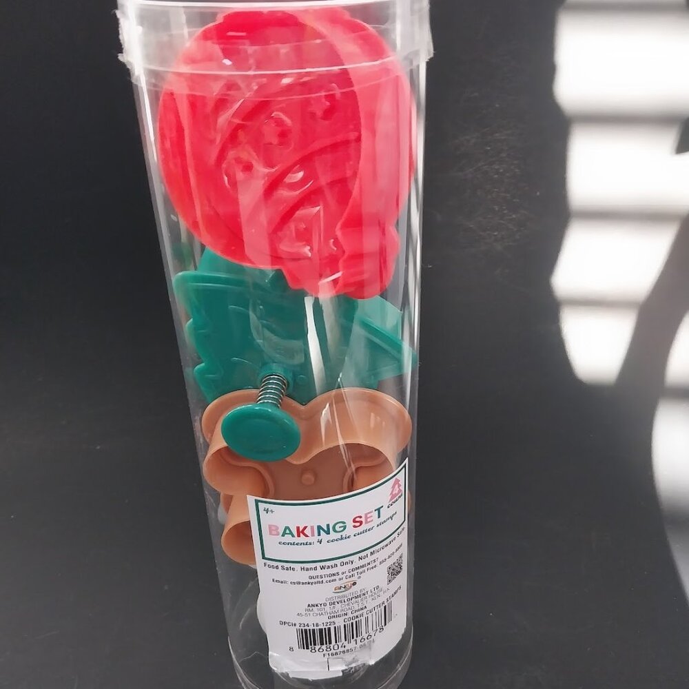 Target 4 Shape Christmas Cookie Cutter